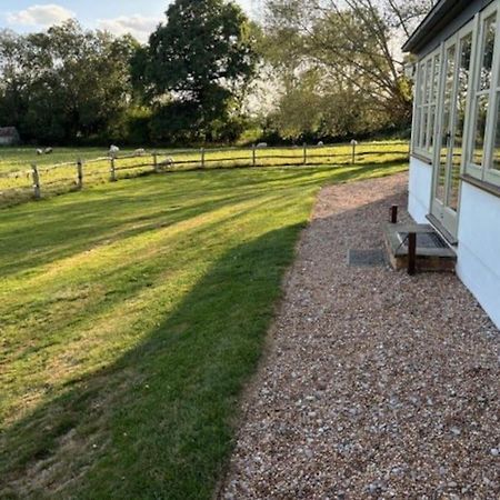 The Old Cricket Pavilion, Bodiam, East Sussex Exterior photo